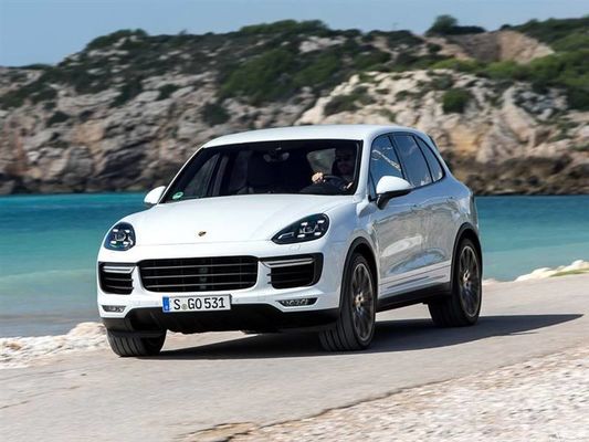 Porsche Cayenne Automotice Kablosuz Şarj Cihazı 5V / 9V Boyut 215 * 170 * 103